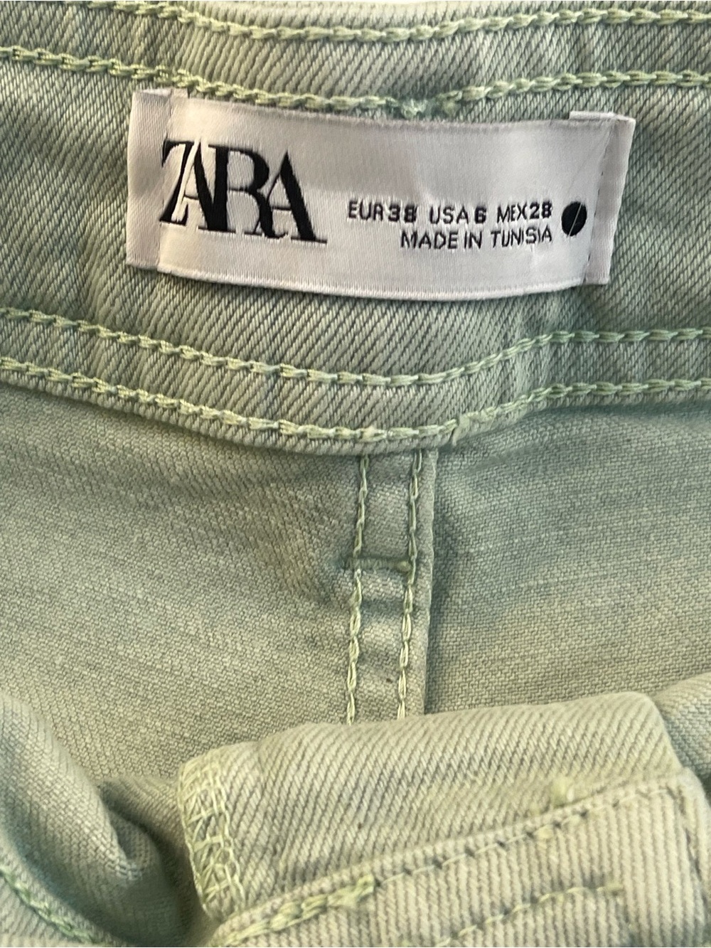 SOLD - Zara Marine Straight Leg Jeans Women’s size 6 - Picture 3 of 10